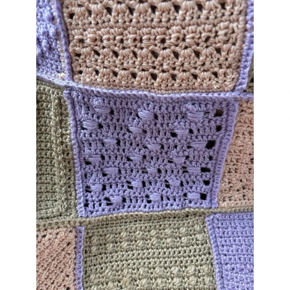 Granny Square Hand Crochet‎ Blanket 60x70 Gorgeous Soft Yarn Pink Lavender Tan